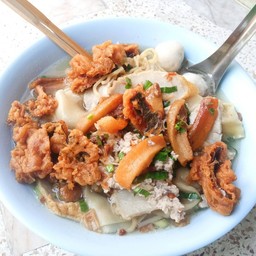 ลูกชิ้นปลาอินทรีย์ & หนังปลาอินทรีย์ทอดกรอบ