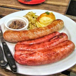 ไส้กรอกรวม โฮมเมด Mixed Grill Homemade German Sausages