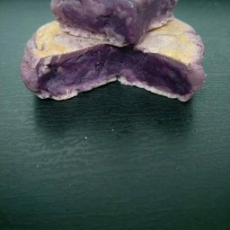 เนื้อมันม่วงไส้มันม่วง