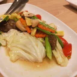 Laemcharoen Seafood เซ็นทรัล พระราม 2