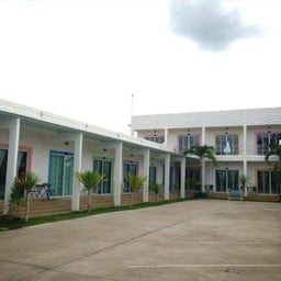 BaanChomJan @Suanphung