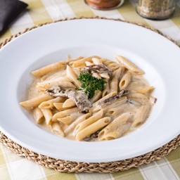 120. Penne Gorgonzola, Mascarpone, Truffle & Porcini