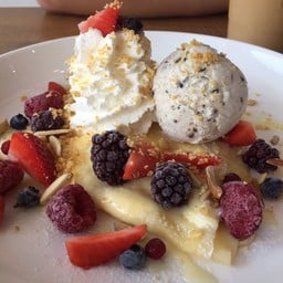 eleven elephant dessert cafe