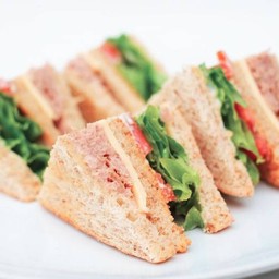 Tuna cheese sandwich แซนวิชทูน่าชีส (15min)