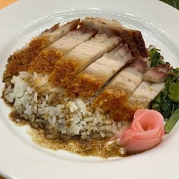 ข้าว+หมูกรอบ