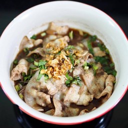หมูสไล้ก็มา