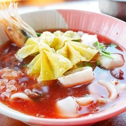 ก๋วยเตี๋ยวห้อยขากาแฟสดบ้านสวนมะลิ