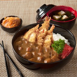 ข้าวหน้าแกงกะหรี่กุ้งทอด+ซุป