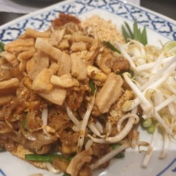 ผัดไทยกากหมู