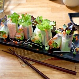 สลัดโรล