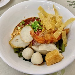 สั่งโฟพิเศษ จะได้กุ้งทอดด้วย