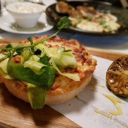 Le Bistro