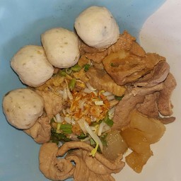 ตั้ม เตี๋ยวตุ๋น หมูตุ๋น เนื้อตุ๋น