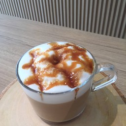 คาราเมล มัคคิอาโตร้อน (Caramel Macchiato-Hot)