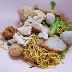 บะหมี่ตงเล้ง ตลาดพลู ริมทางรถไฟ