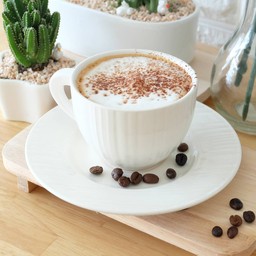 กาแฟดอยช้างรสเข้ม กับฟองนมนุ่ม ๆ กลมกล่อม