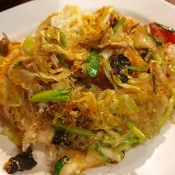 วุ้นเส้นผัดไข่