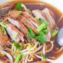 ก๋วยเตี๋ยวเป็ดรสเด็ด เสนาวิลล่า 84