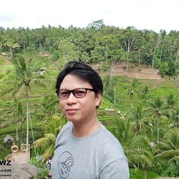 มีลานให้ถ่ายรูปด้วย