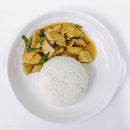 ข้าวราดผัดเห็ด