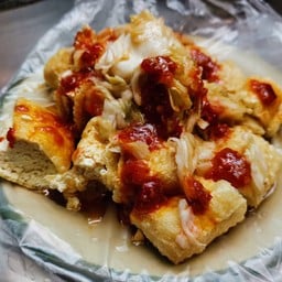 麵線和臭豆腐 Gongguan