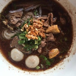 ก๋วยเตี๋ยวเรือกลมกล่อม สาขาสุรนารี สุรนารี