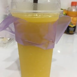 Ben fruit smoothie