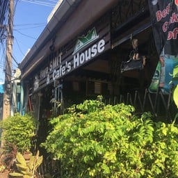 Yaya Smit & Cafe's House