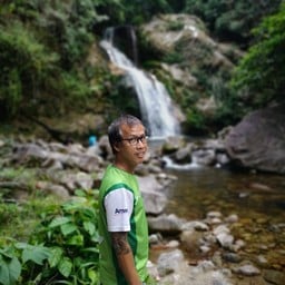 น้ำตกดาดฟ้า