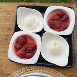 เนยและแยมโฮมเมด