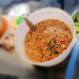 ข้าวมันไก่ หน้าSCB ราชวงศ์