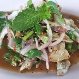 น้ำตกหมู