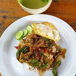 45 บาท ไข่ดาวอีก 7 บาท