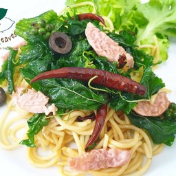 สปาเกตตีคั่วแหนม