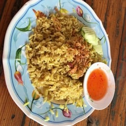 ครัวเคเน็ตลุงกล้าผัดกะเพรา .