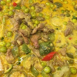 แกงเนื้อน่องลาย