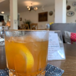 คอมบูฉะ ใส่น้ำโซดา