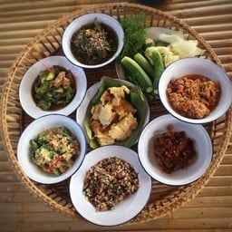 อาหารแต่ละมื้อ