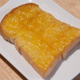 ปังเนย + แยมส้ม + มะนาว