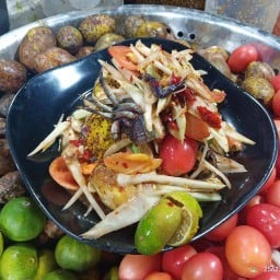 ส้มตำต่วงทอง โอสถสภา