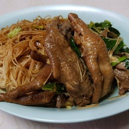 เส้นหมี่แห้งปีก+ตีนไก่