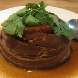 เหมยไช่ เคาหยก