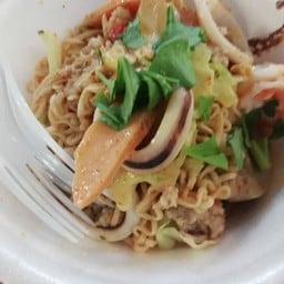 ยำร้อยล้าน