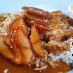 ข้าวหมูแดงรสเลิศ