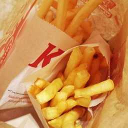 ในชุดไก่พอใจ