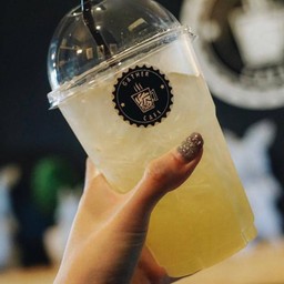 น้ำรสชาตเข้มข้น ราคาคุ้มค่า ไม่หวานมาก ได้เร็วมาก ที่จอดรถหน้าร้าน สะดวกสบาย