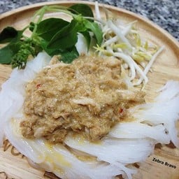 เจ๊ณี ขนมจีนแป้งสด น้ำยาปู-น้ำยาปลา