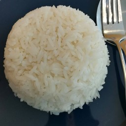 ข้าวสวยหอมมะลิ