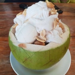ไอติมมะพร้าวน้ำหอม อร่อยดี