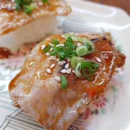 หมูย่าง